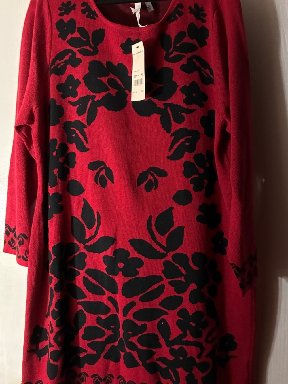 IC COLLECTION Red Knit Tunic/Sweater Dress with Black Floral Motif